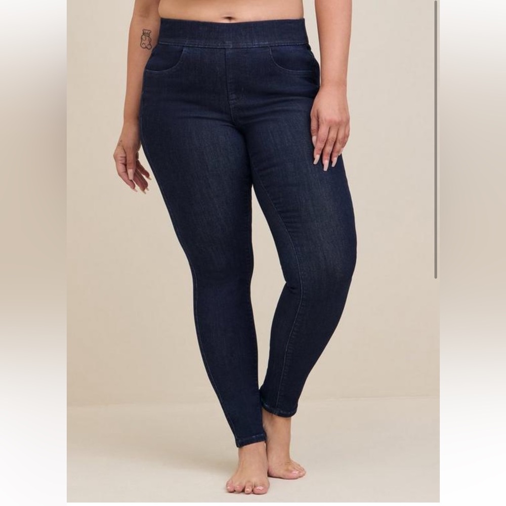 Torrid Lean Jean Skinny Supersoft High Rise Jean — Rinse - Picture 2 of 3